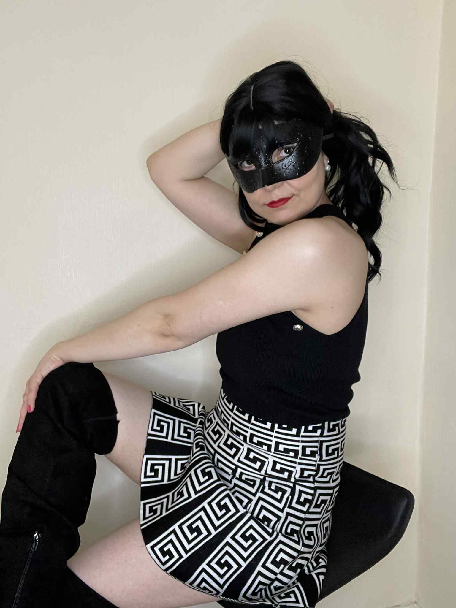 67037b93-528d-43da-b136-49c2fd4fba15